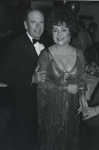 Elizabeth Taylor and Victor Luna , 0154.jpg